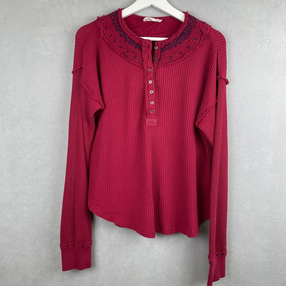 We The Free People Holly Henley Aged Red Waffle Knit Embroidered Indie Top Wmn M